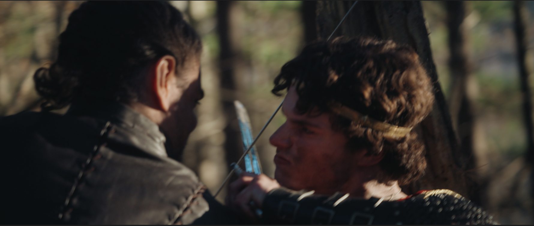 Edmund and Cynewulf locked in a knife fight